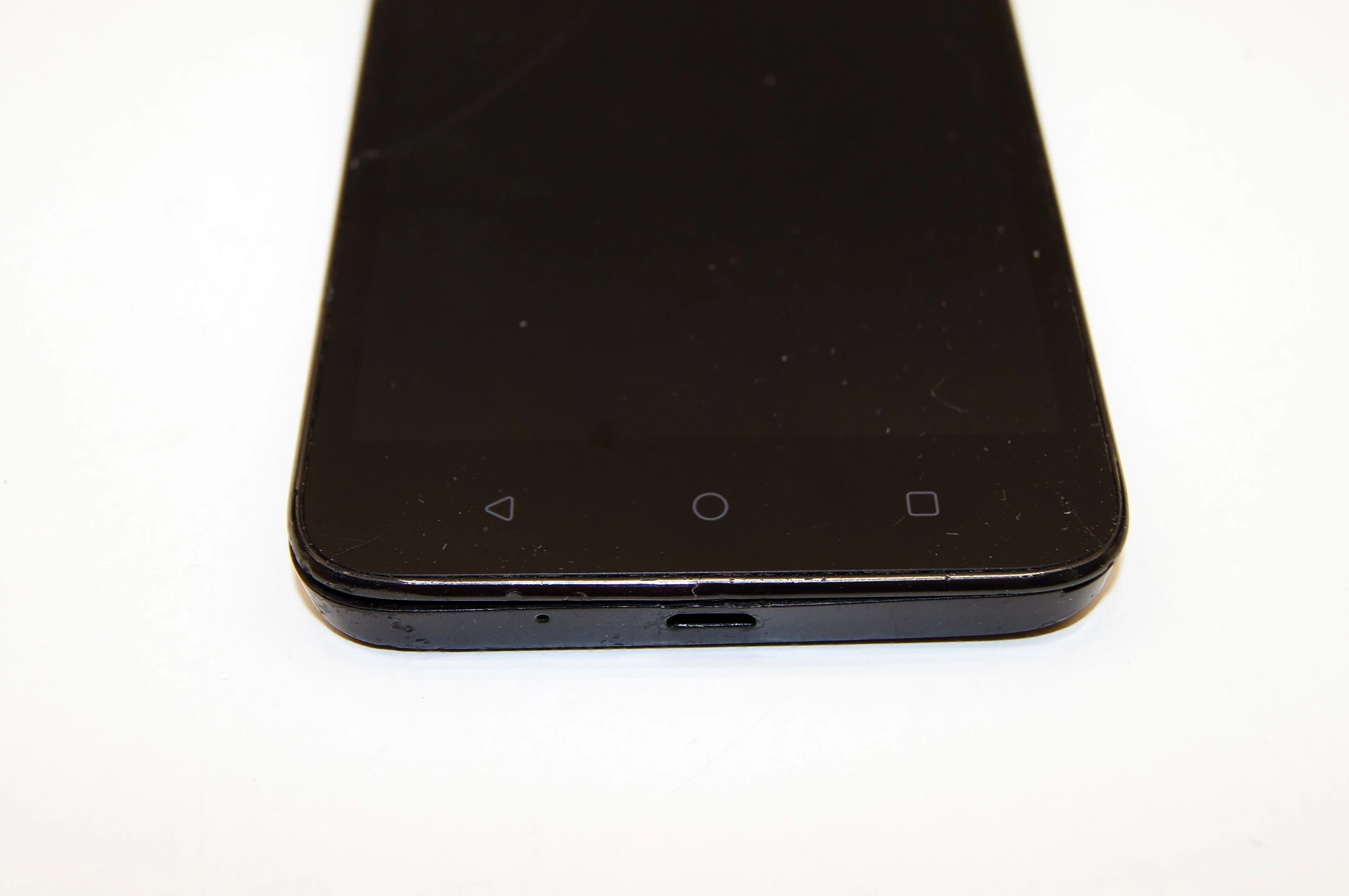 telefon-neffos-tp804a-16gb2gb-pkn-ekran-stan-uzywany