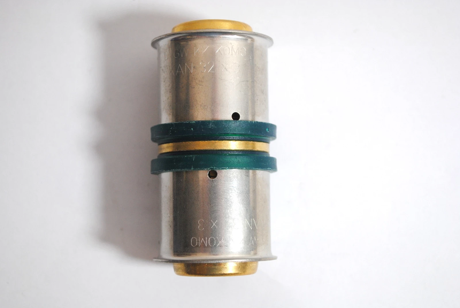 lacznik-32x332x3-z-pierscieniem-zaprasowywanym-dworcowa-28-zielona-gora