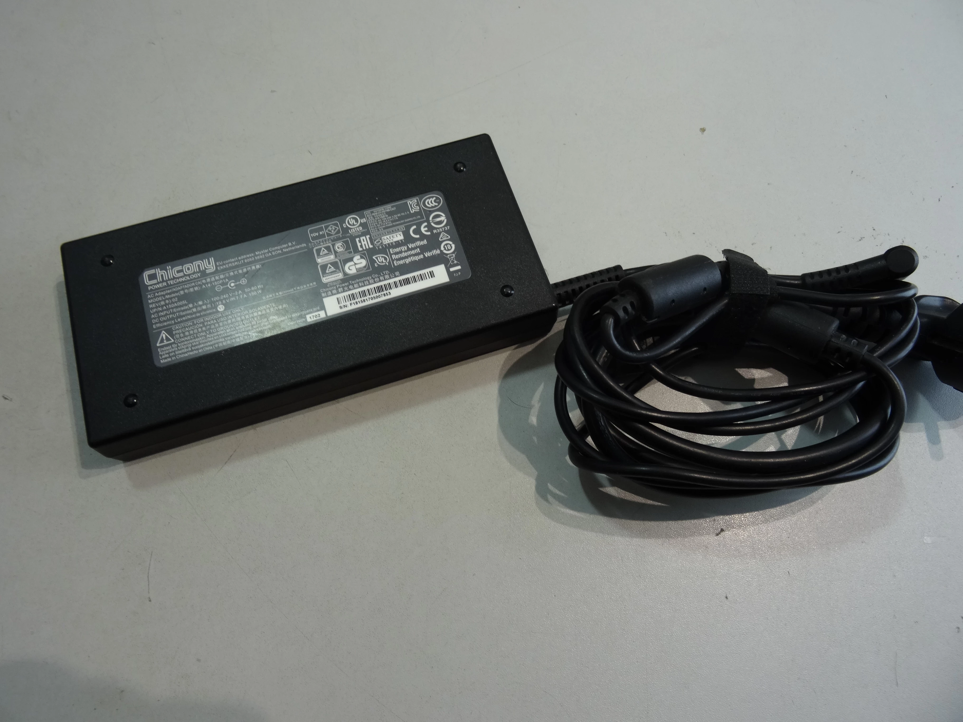 laptop-msi-gl62-7rd-i78gb1tb-rozdzielczosc-px-1920-x-1080