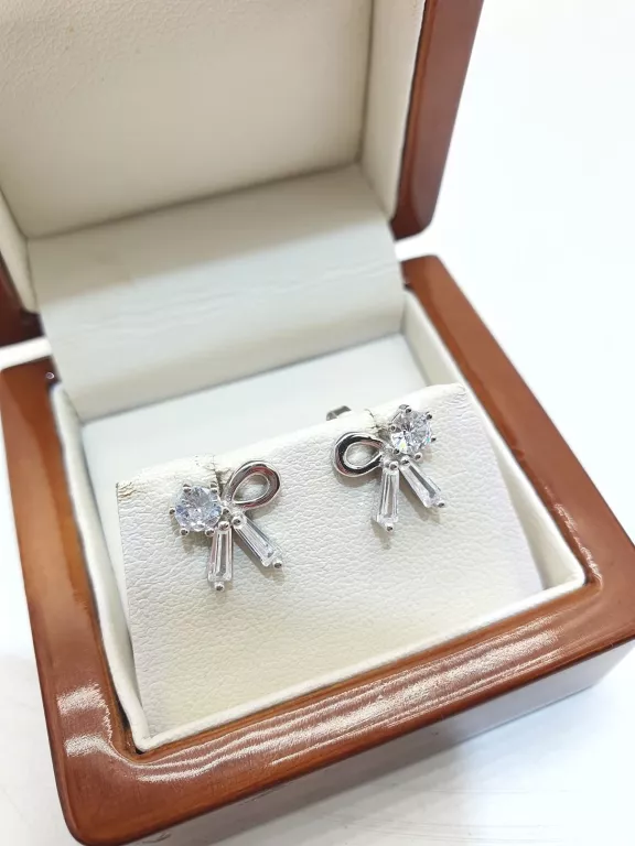 srebrne-kokardkowe-kolczyki-170g-925-marka-inna-marka