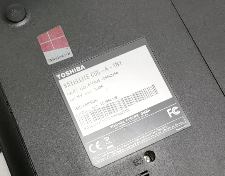 LAPTOP TOSHIBA SATELLITE C55-A-1N1 OPIS!