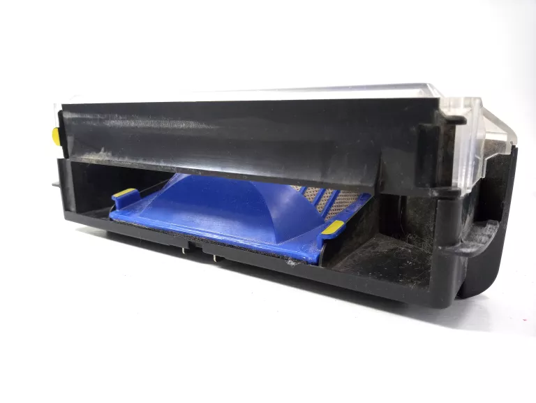 robot-sprzatajacy-irobot-roomba-676-stan-11323-2