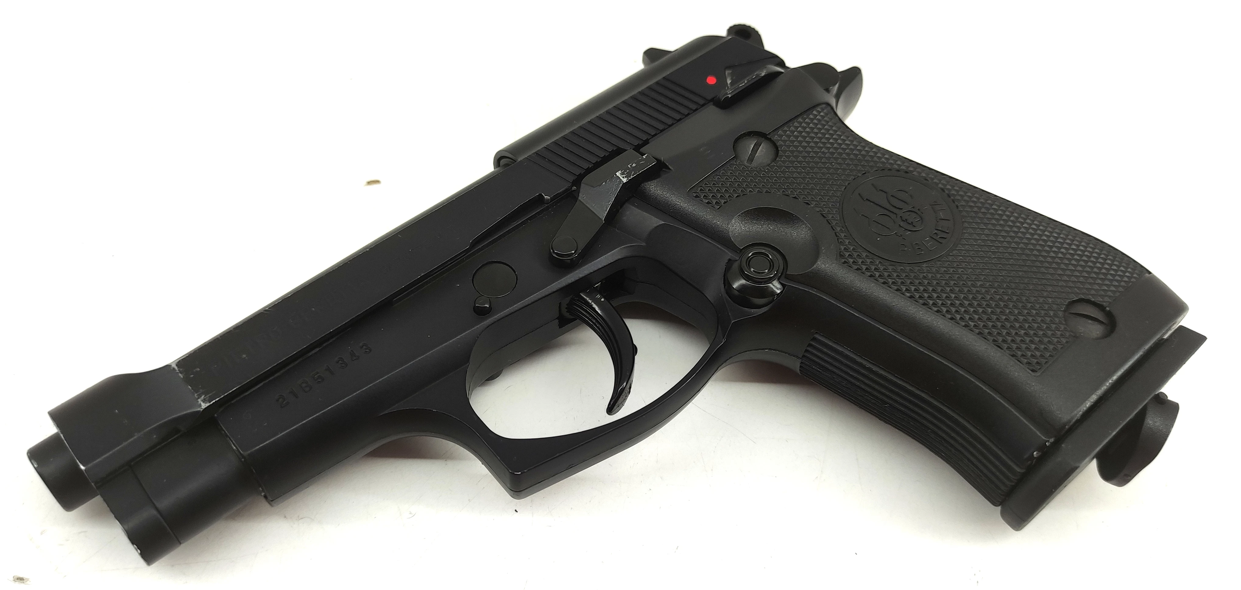 pistolet-co2-beretta-84-fs-model-beretta-m84-fs