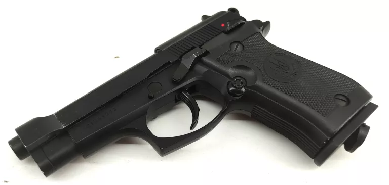 pistolet-co2-beretta-84-fs-model-beretta-m84-fs