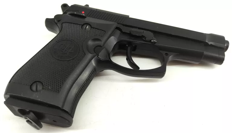 pistolet-co2-beretta-84-fs-product-id-79998df0-bf85-42de-9c11-29ea06155d36