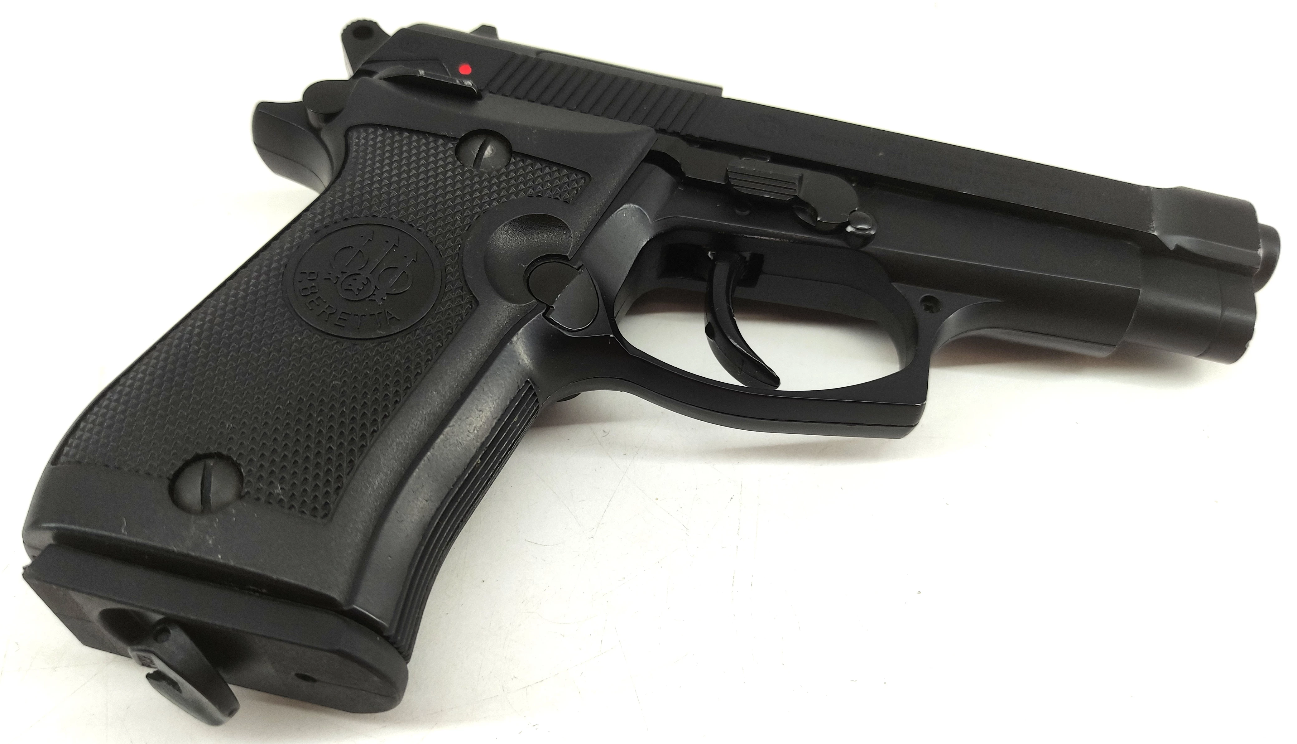 pistolet-co2-beretta-84-fs-product-id-79998df0-bf85-42de-9c11-29ea06155d36