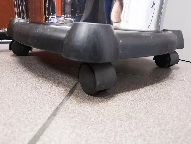 ODKURZACZ WARSZTATOWY NITEO TOOLS 1300W