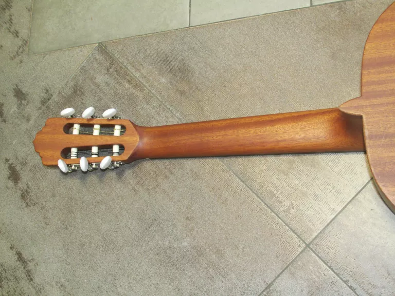 GITARA KLASYCZNA ALMANSA 400 NATURE