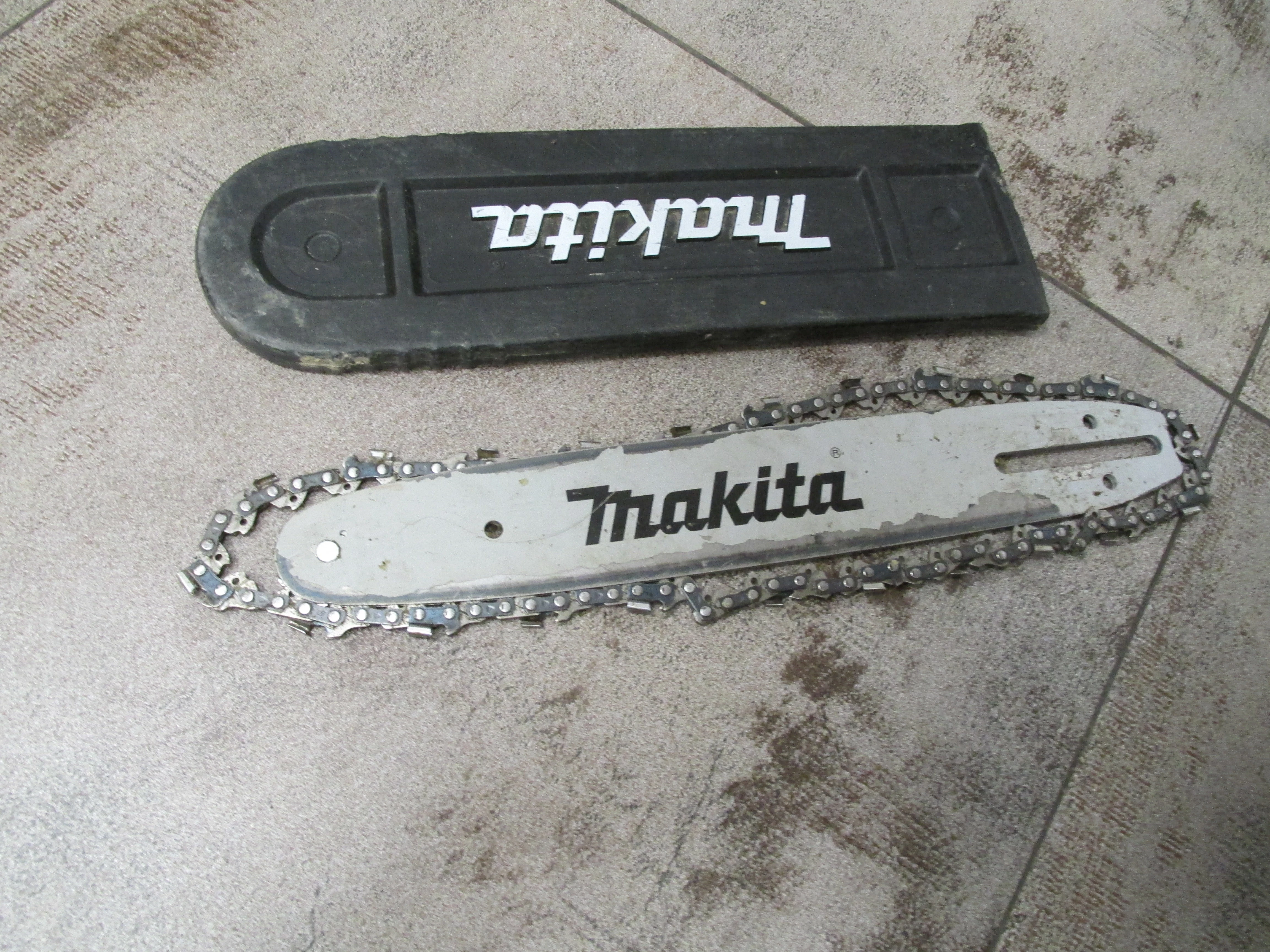 pila-spalinowa-makita-ea3110t-2020-rok-14km-zasilanie-spalinowe