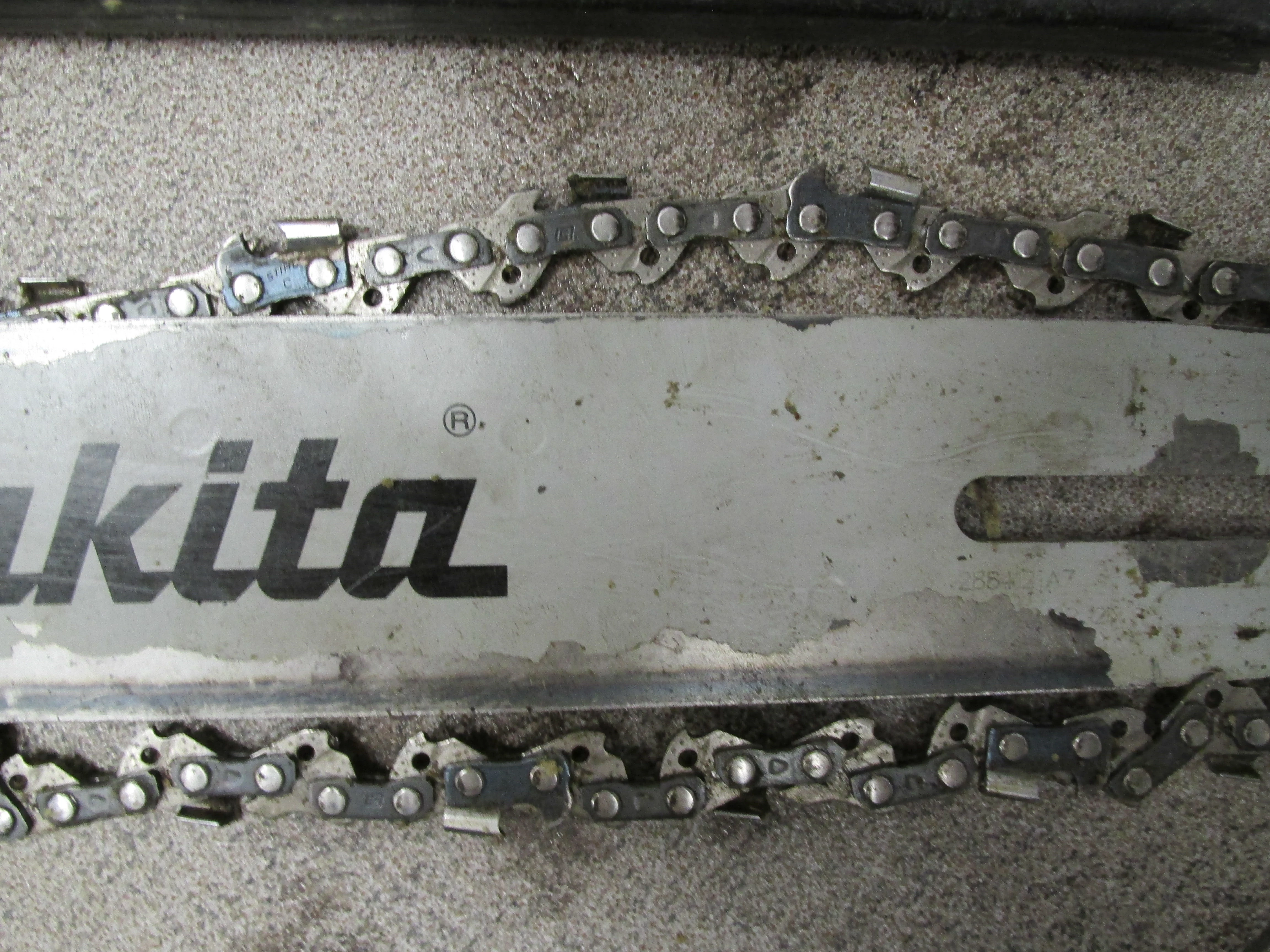 pila-spalinowa-makita-ea3110t-2020-rok-14km-product-id-f4ad320f-d076-48c7-bb30-123a5aee740e