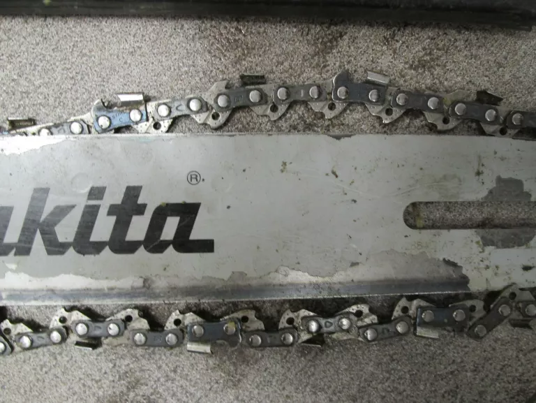 PIŁA SPALINOWA MAKITA EA3110T 2020 ROK 1,4KM