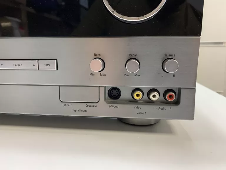 AMPLITUNER HARMAN/KARDON AVR 235