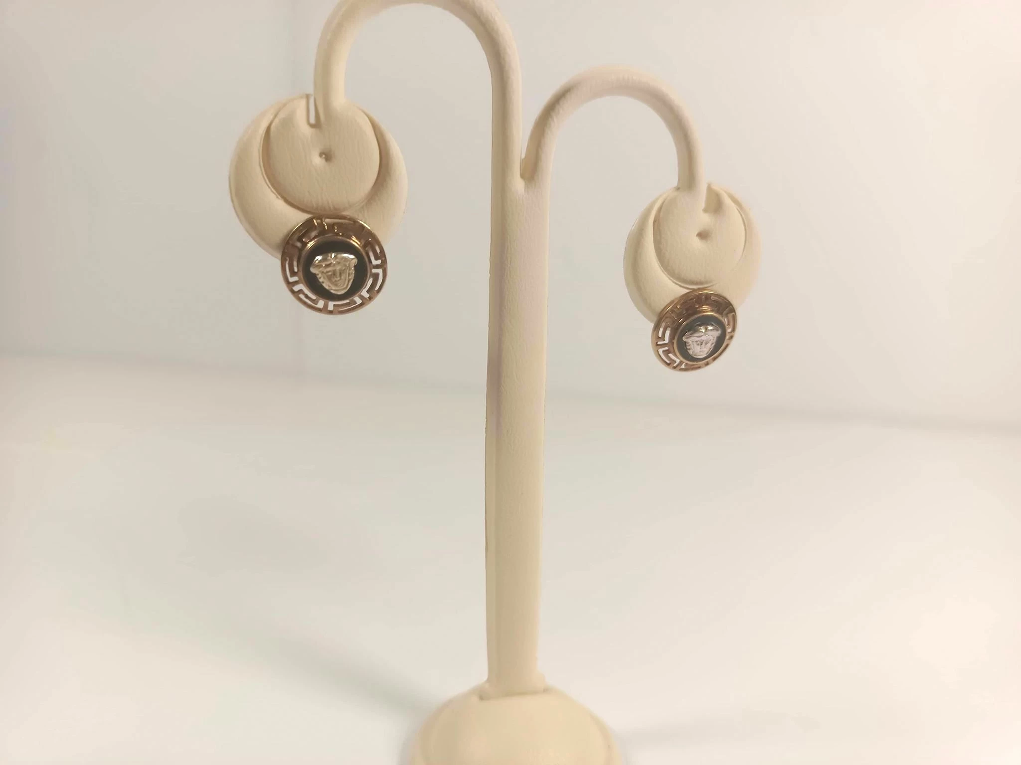 zlote-kolczyki-versace-585-332-marka-versace