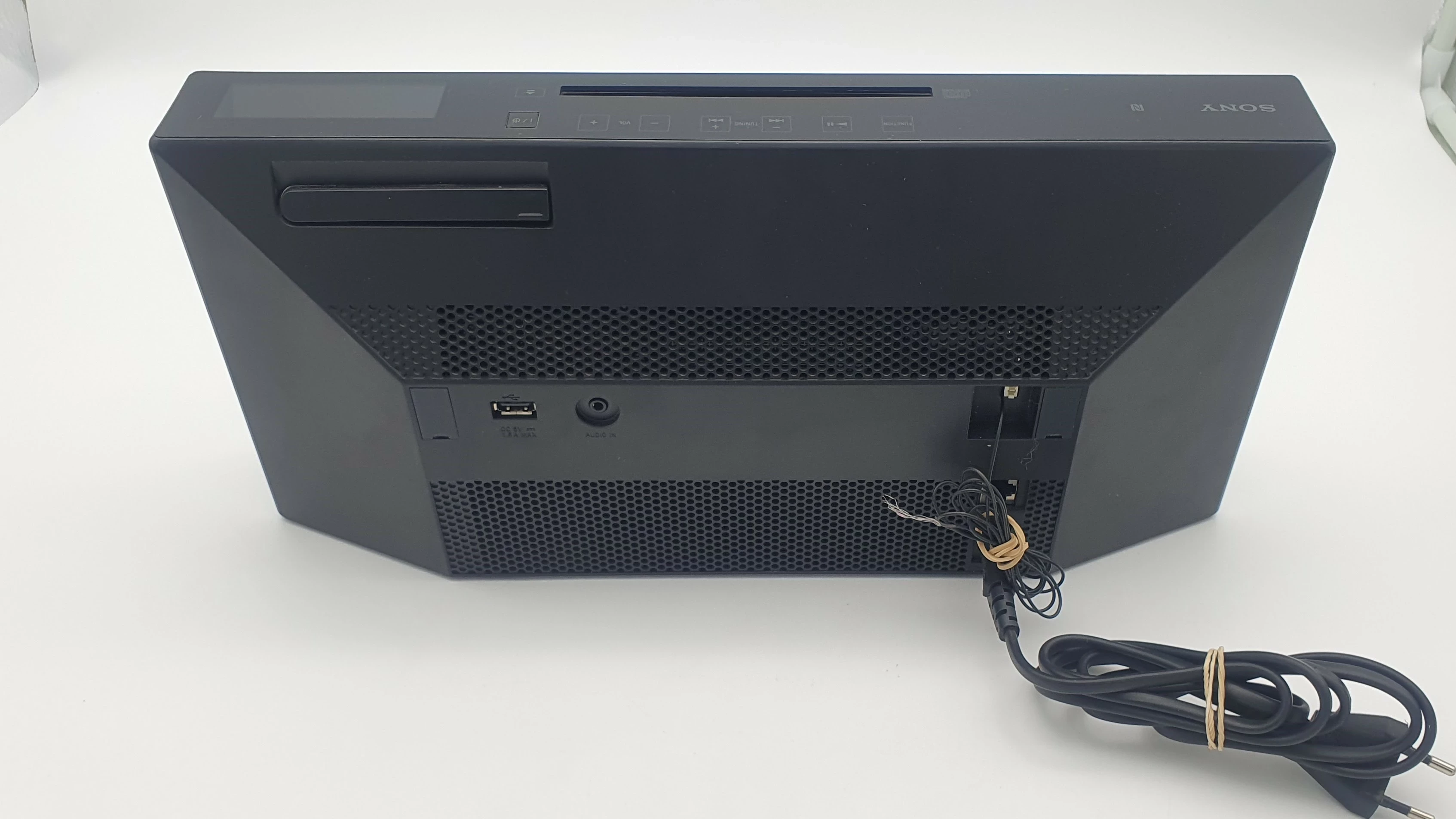 mini-wieza-sony-cmt-x7cd-stan-uzywany