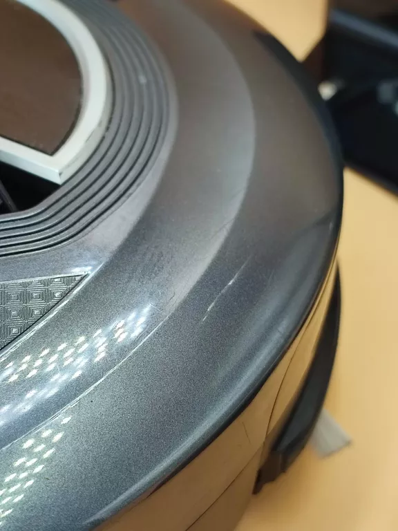 odkurzacz-robot-rowenta-rr7126wh-warto-kod-producenta-rr7126wh