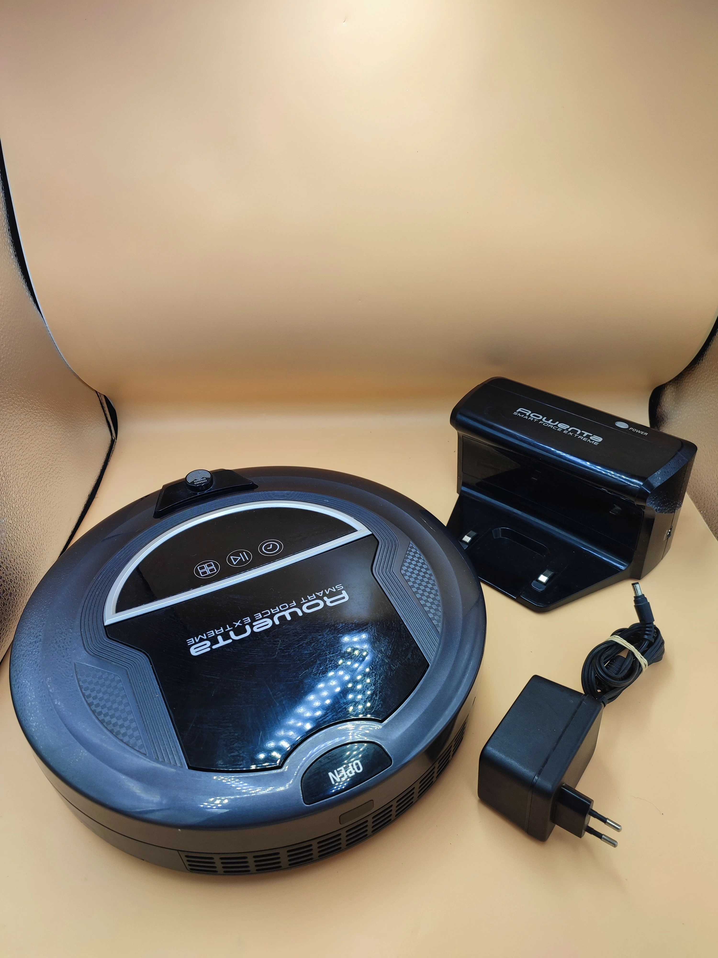 odkurzacz-robot-rowenta-rr7126wh-warto-orla-11-sosnowiec