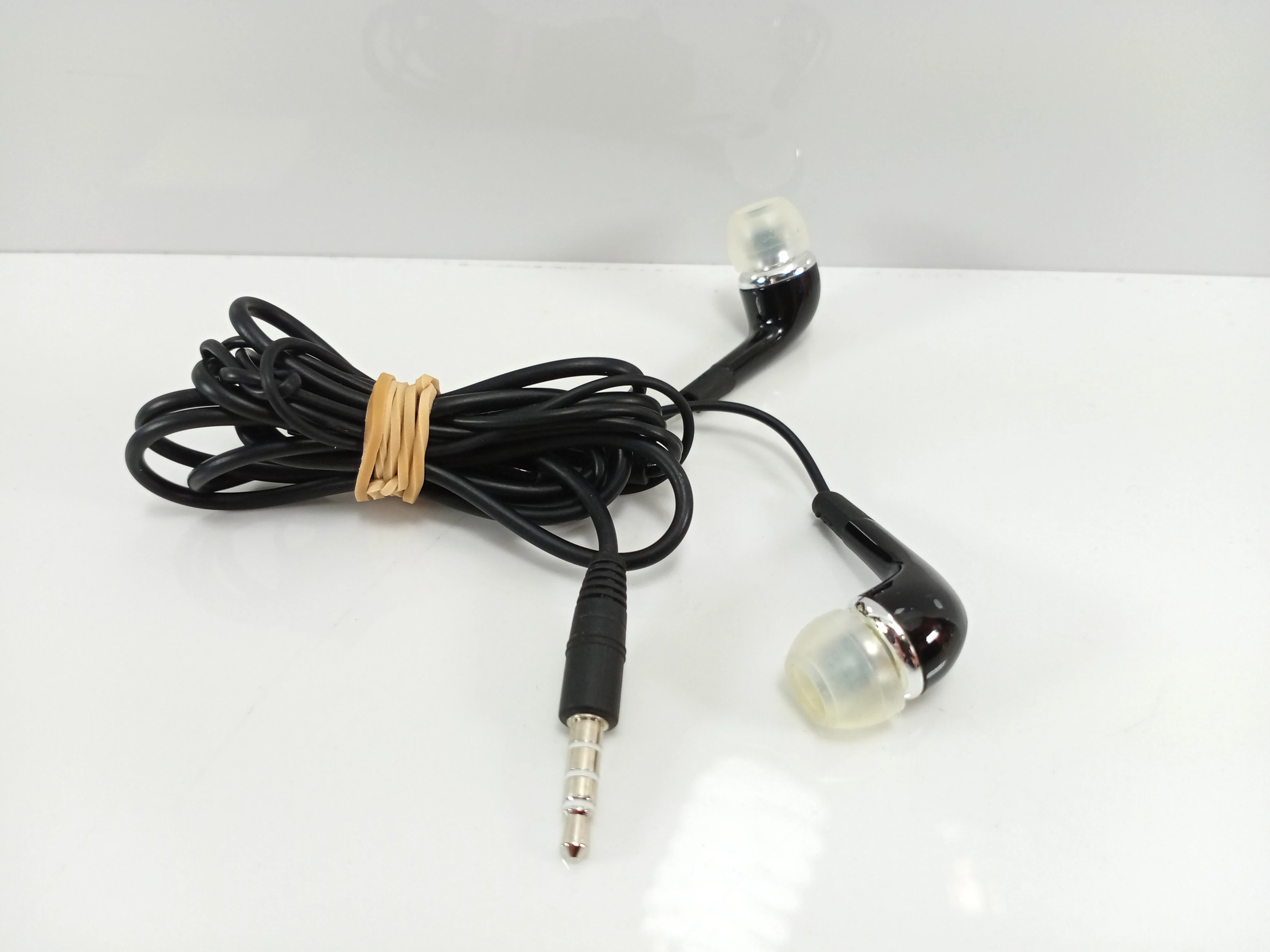 24-sluchawki-przeowodowe-jack-ean-gtin-0678433789900