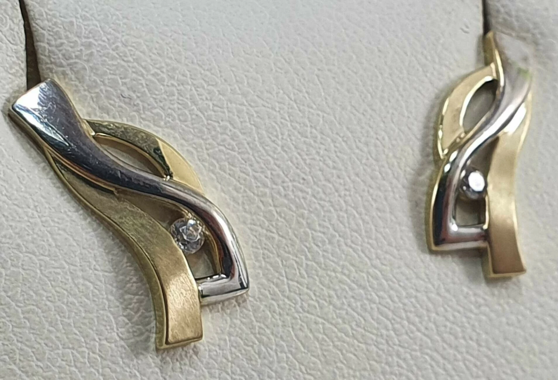 nowe-zlote-kolczyki-p333-biale-i-zolte-zloto-163g-dabrowskiego-493-poznan-ska-x