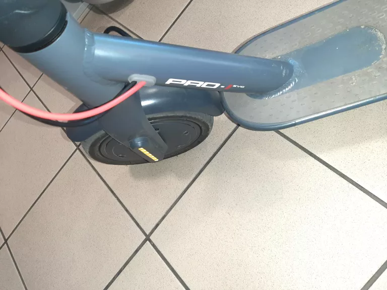 HULAJNOGA ELEKTRYCZNA DUCATI PRO I EVO V2 2022