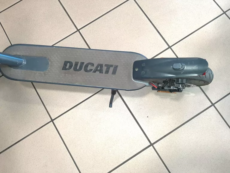HULAJNOGA ELEKTRYCZNA DUCATI PRO I EVO V2 2022