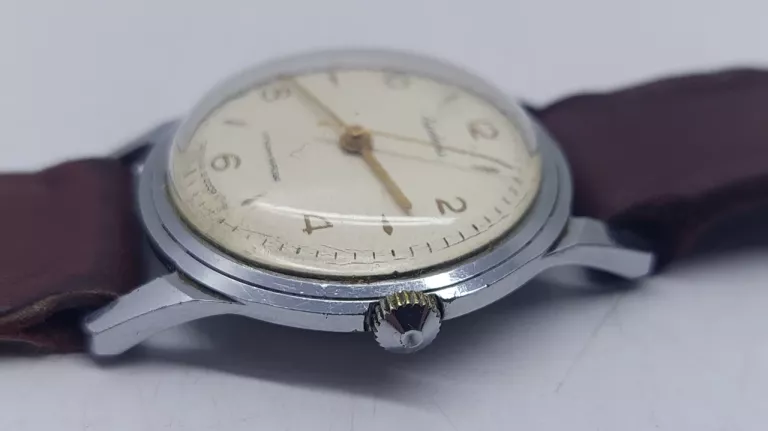 zegarek-kirowski-typ-nareczny