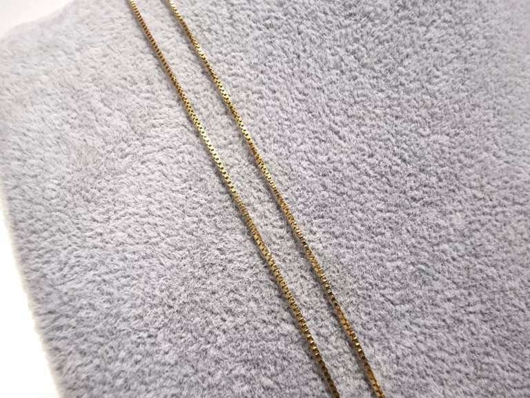 zloty-lancuszek-material-zloto