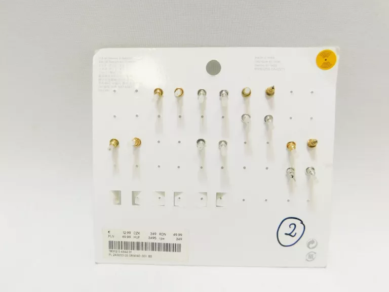 kolczyki-sztyfty-hm-kolor-zloty-i-perlowy-2-material-metal