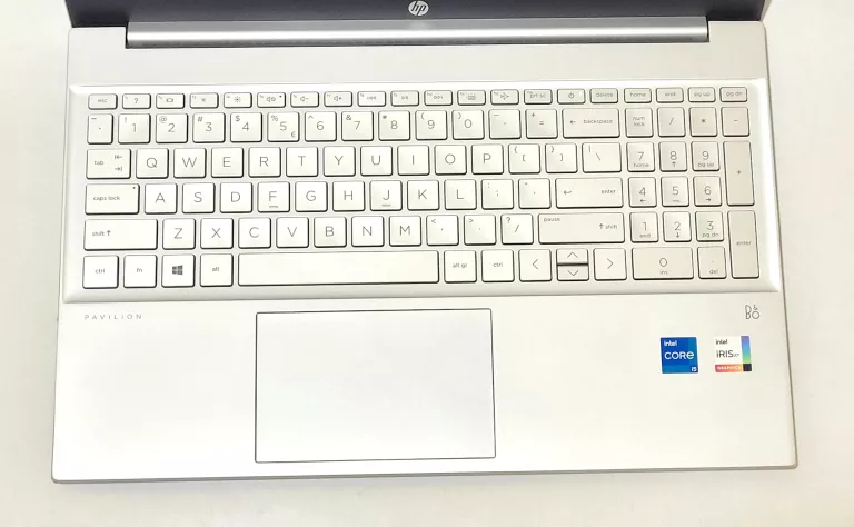 LAPTOP HP PAVILION 15-EG0052NW