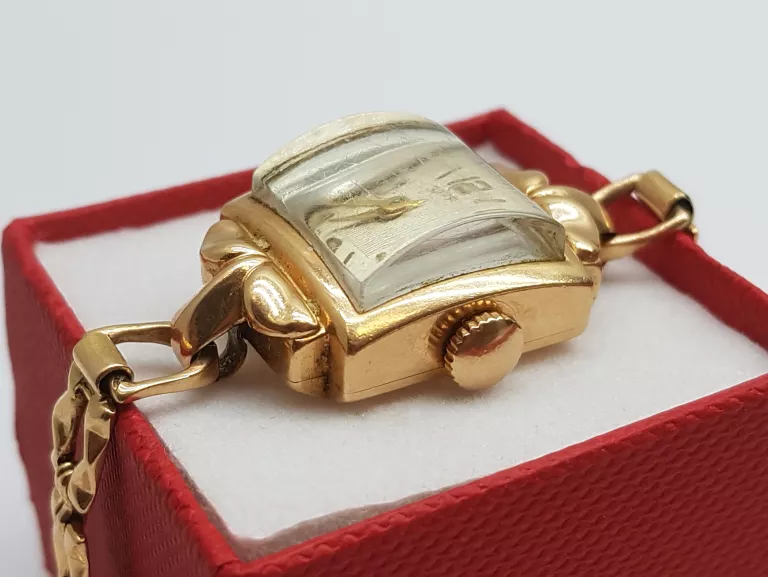 zloty-zegarek-damski-zaria-14k-p585-nakrecany-ksztalt-koperty-kwadratowa