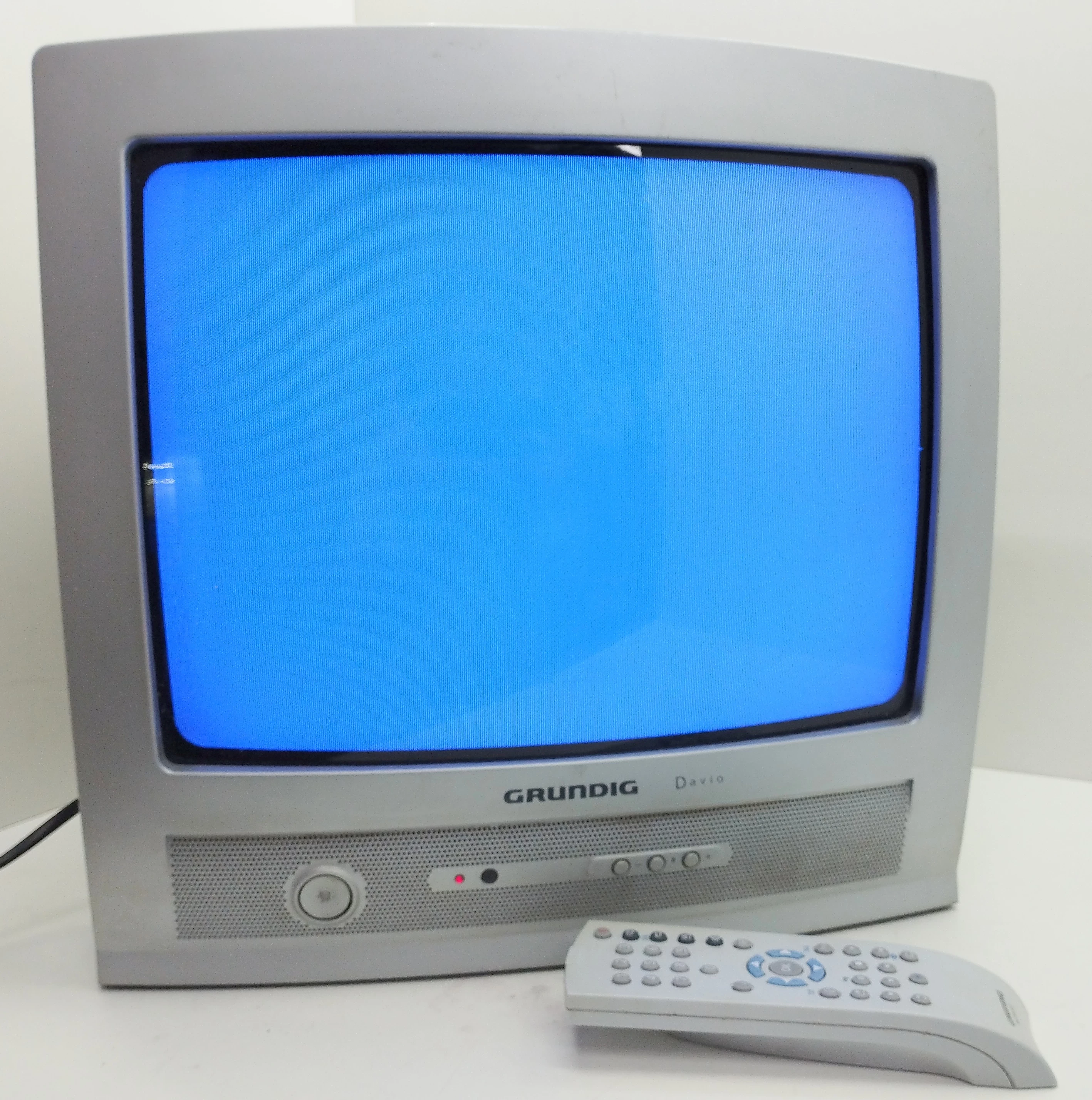 telewizor-grundig-davio-14-pilot-mostowa-6-augustow