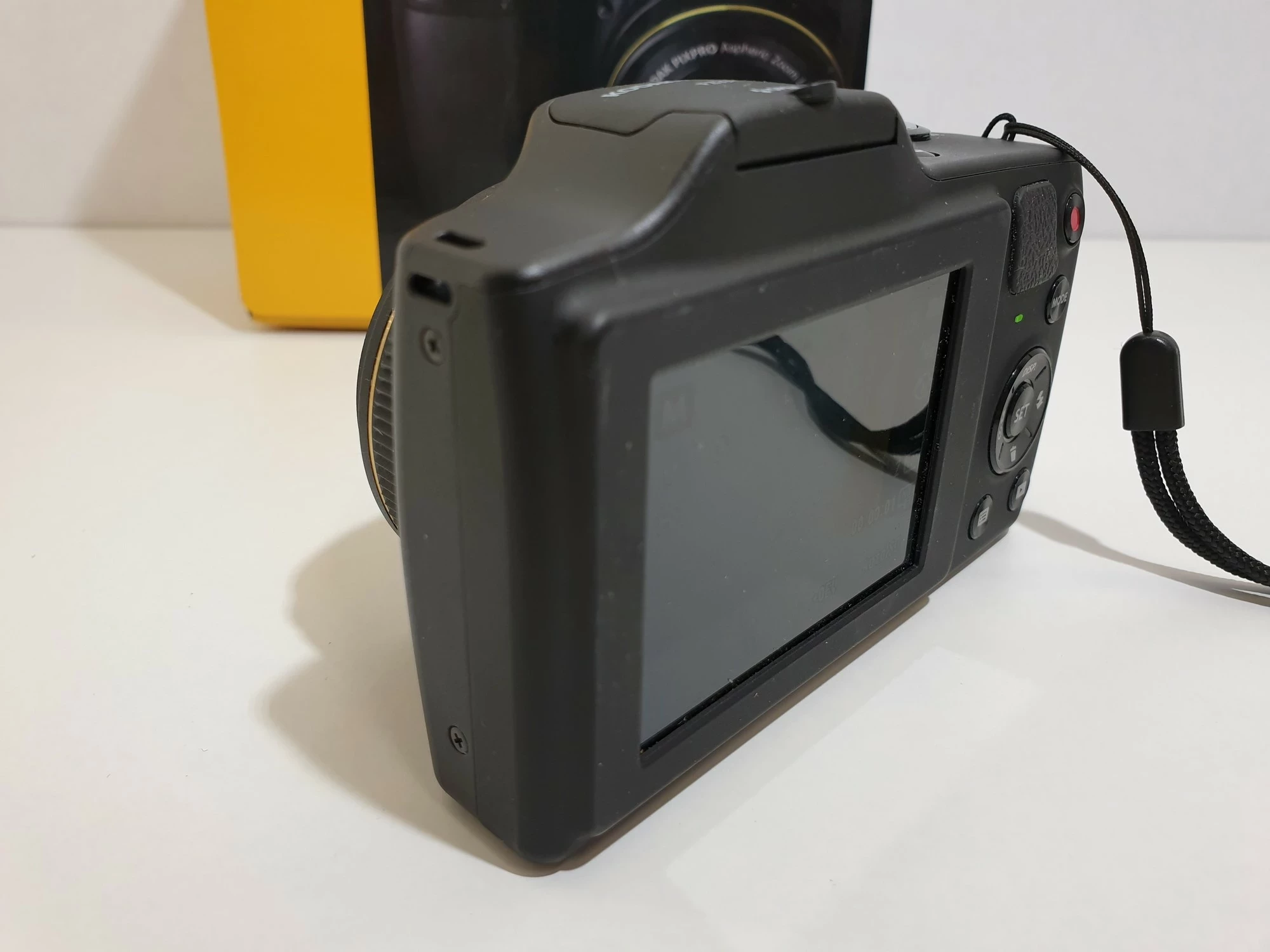 aparat-cyfrowy-kodak-pixpro-fz101-komplet-model-fz101