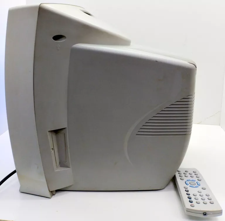TELEWIZOR GRUNDIG DAVIO 14 +PILOT