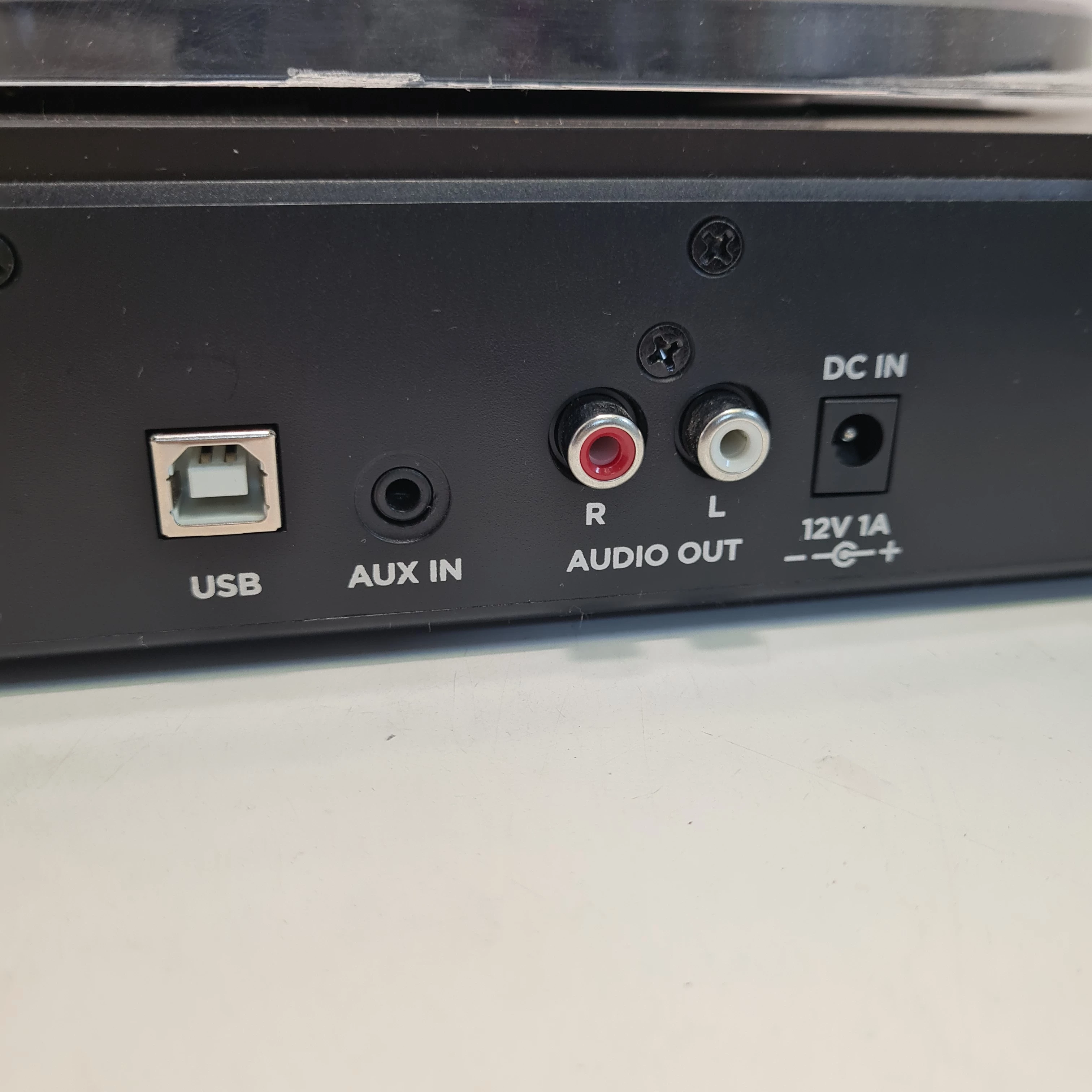 gramofon-ion-premier-lp-bt-predkosc-obrotowa-obrmin-33-13