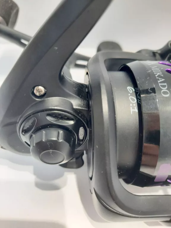 KOŁOWROTEK MIKADO METHOD FEEDER 3008FD