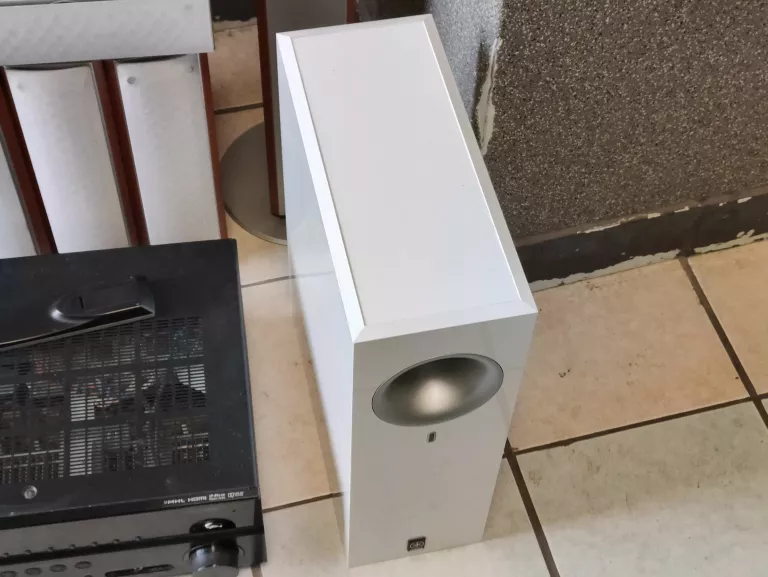 ZESTAW NAGŁOŚNIENIA DOMOWEGO YAMAHA RX-V775