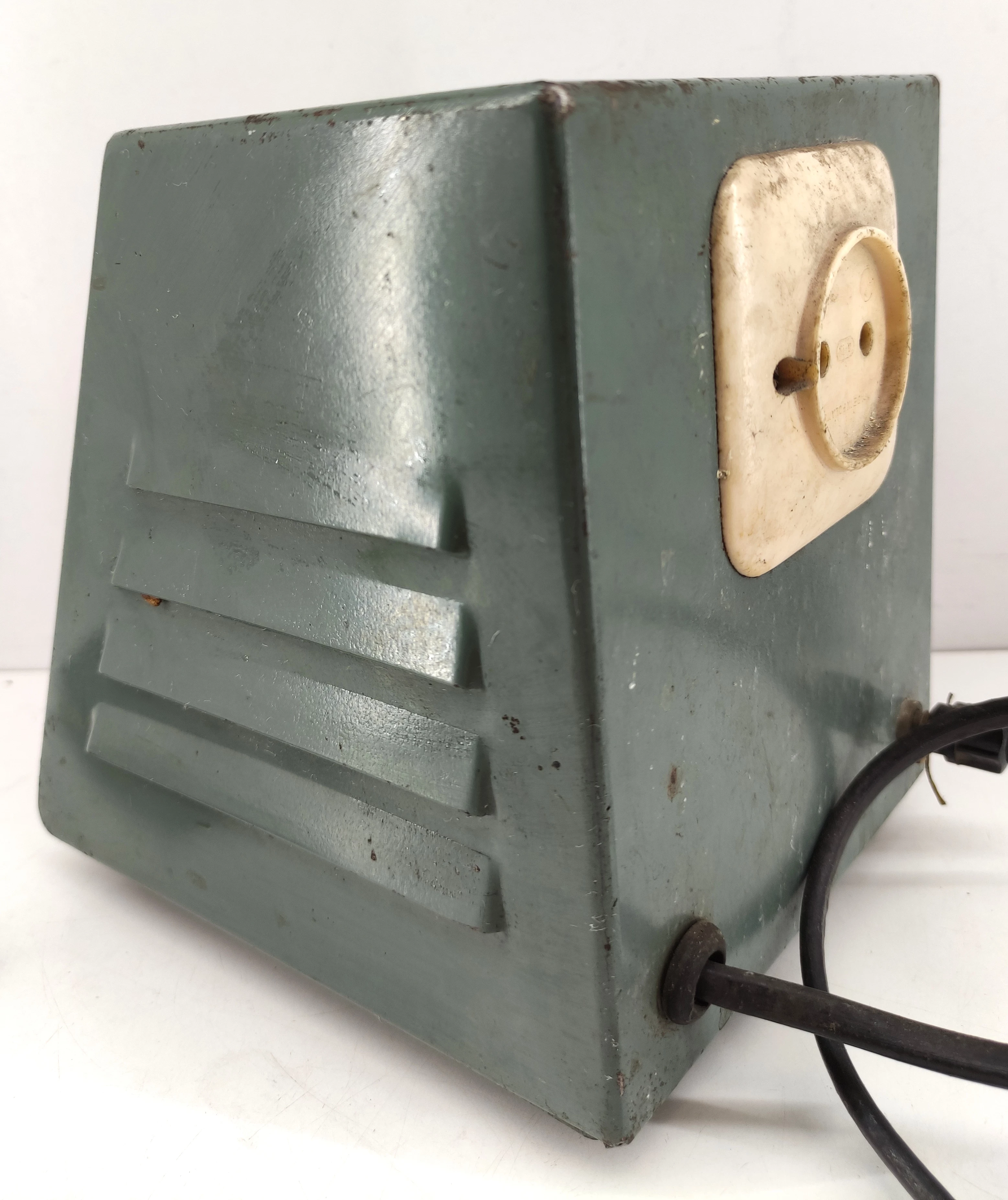 regulator-napiecia-w-wa-falenica-1966-producent-inny