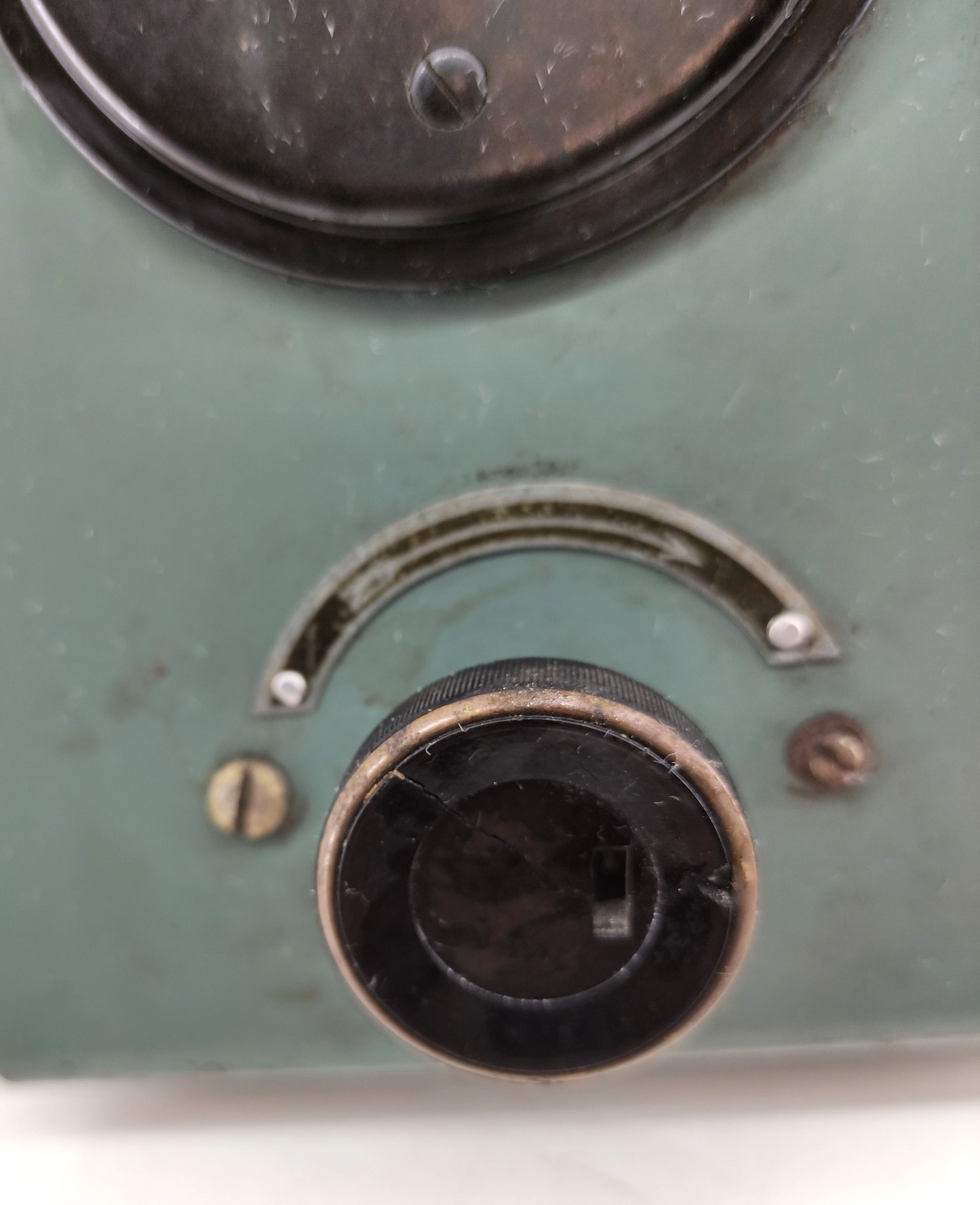 regulator-napiecia-w-wa-falenica-1966-kod-producenta-4230z66zch-ls