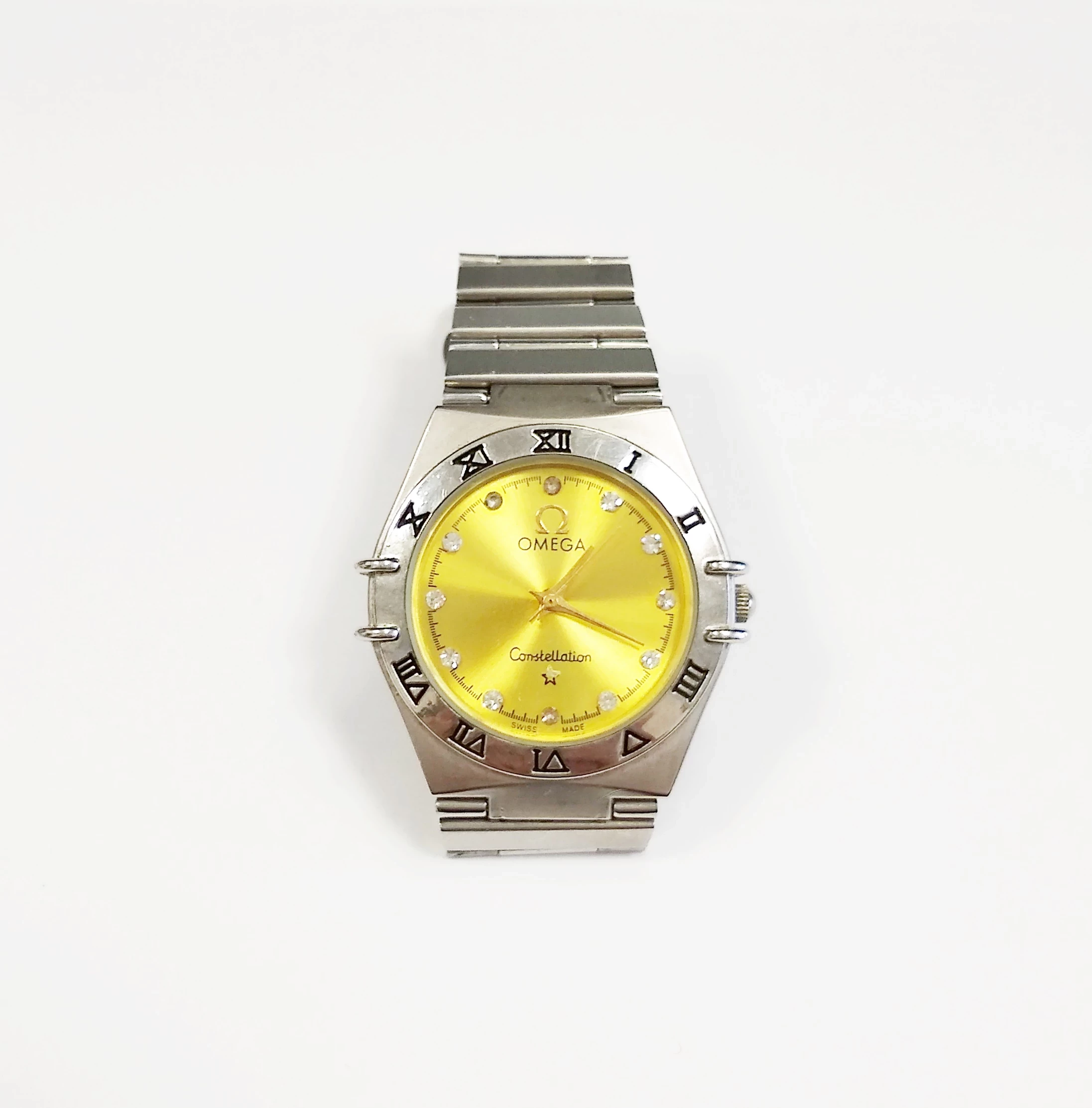 zegarek-damski-omega-138-mechanizm-kwarcowy