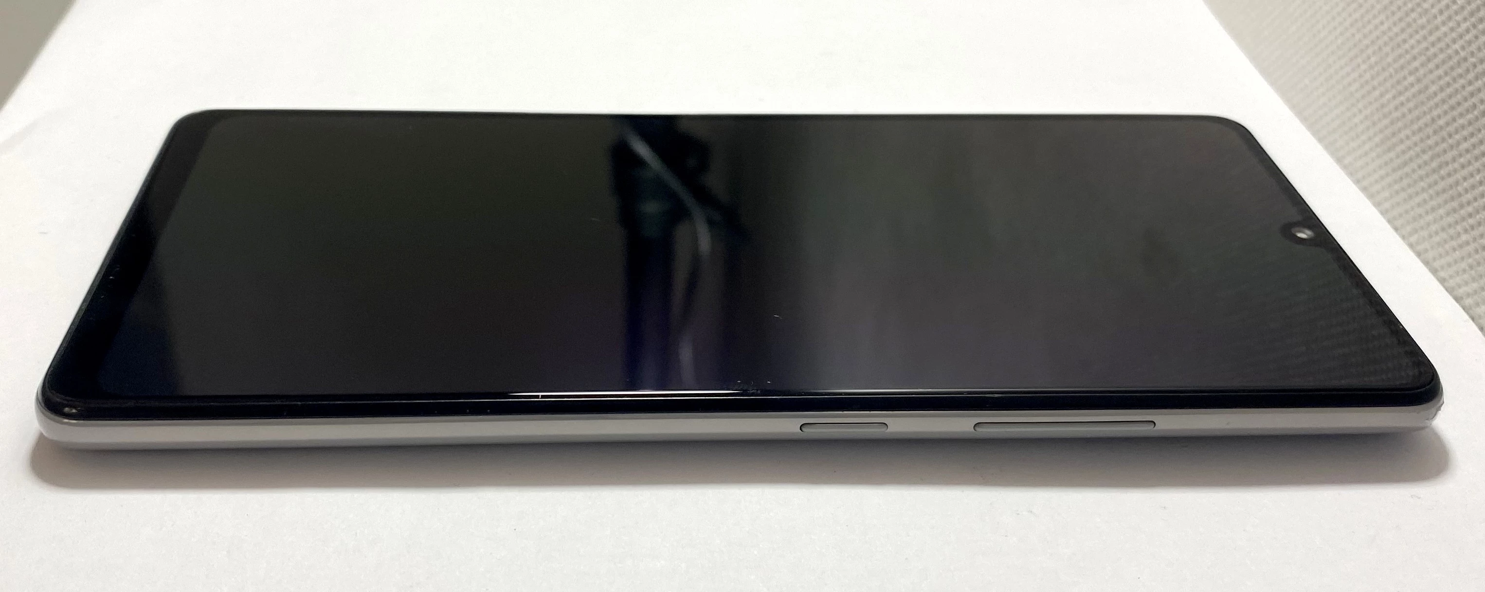 telefon-samsung-galaxy-a42-5g-typ-smartfon