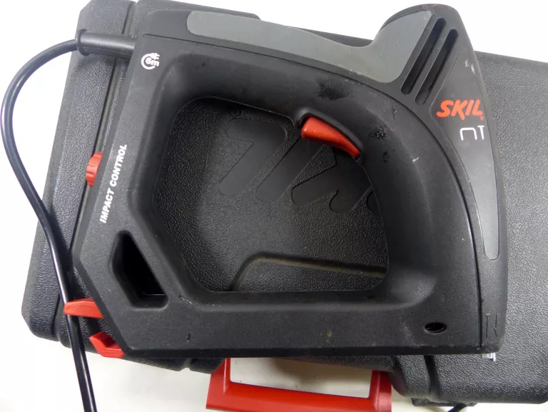 SKIL F015 8200 ZSZYWACZ ELEKTRYCZNY WALIZKA