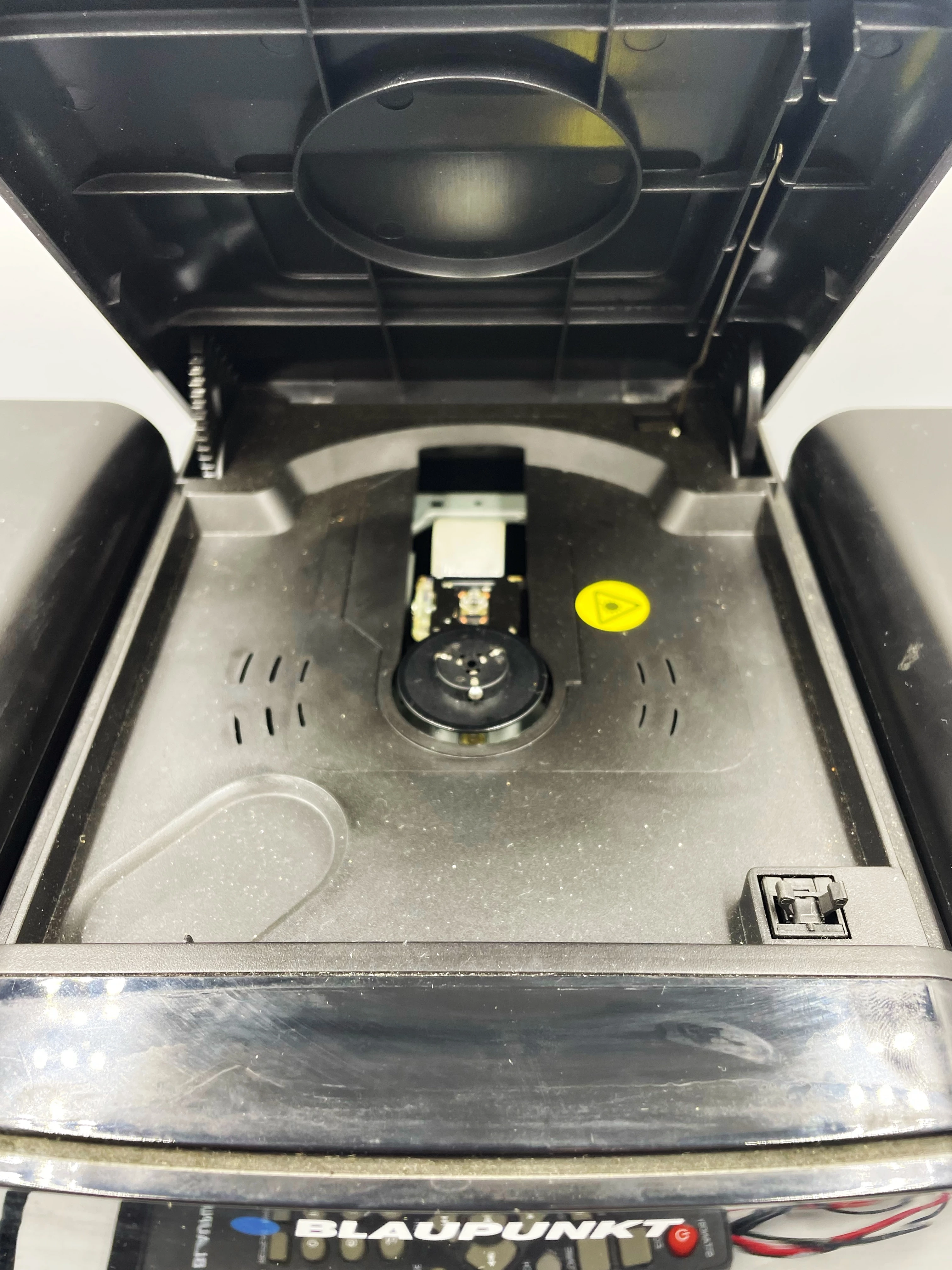 wieza-stereo-blaupunkt-ms6bk-stan-uzywany