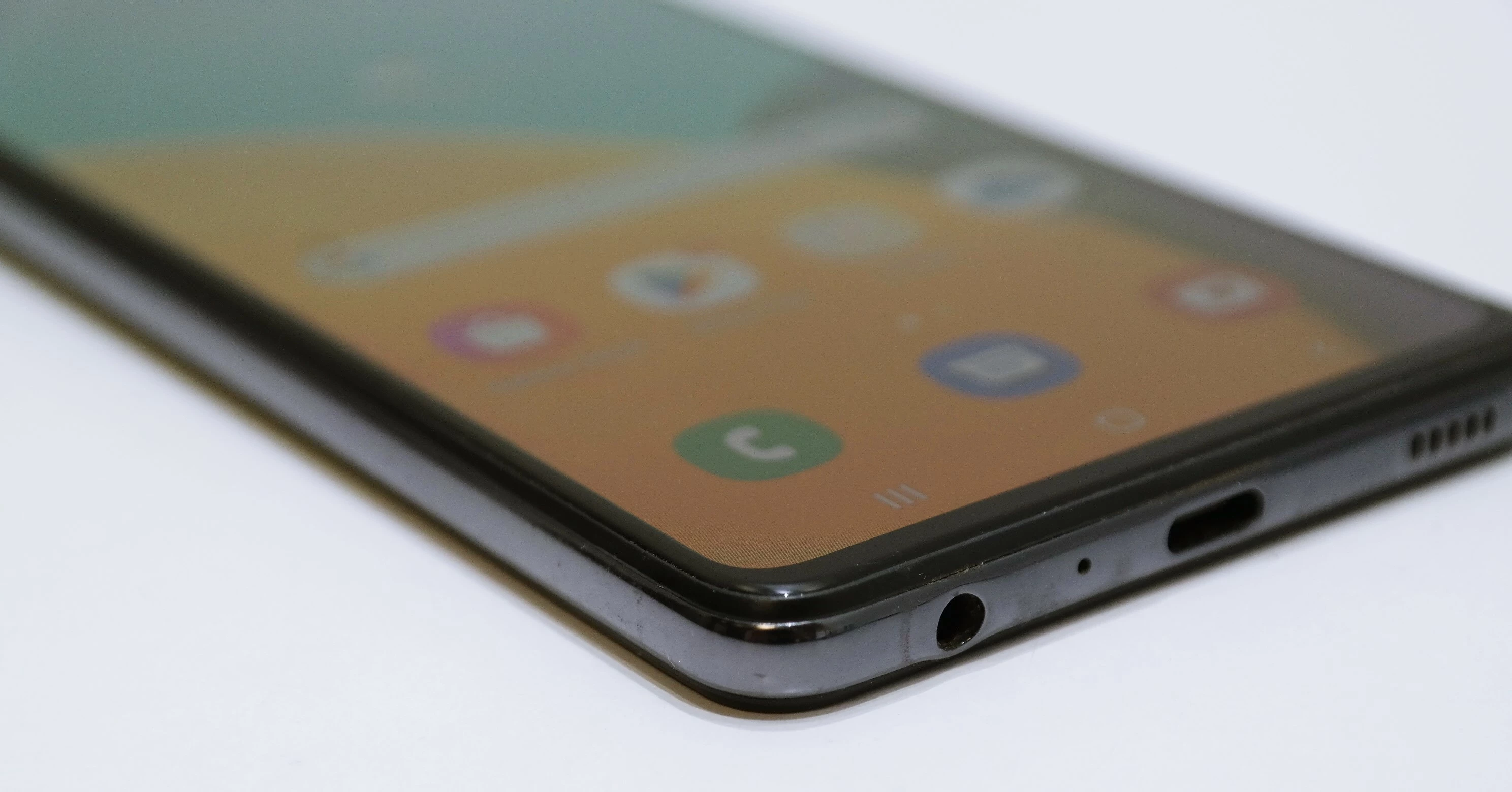 telefon-samsung-galaxy-a52-5g-6gb128gb-ean-gtin-8806092115026