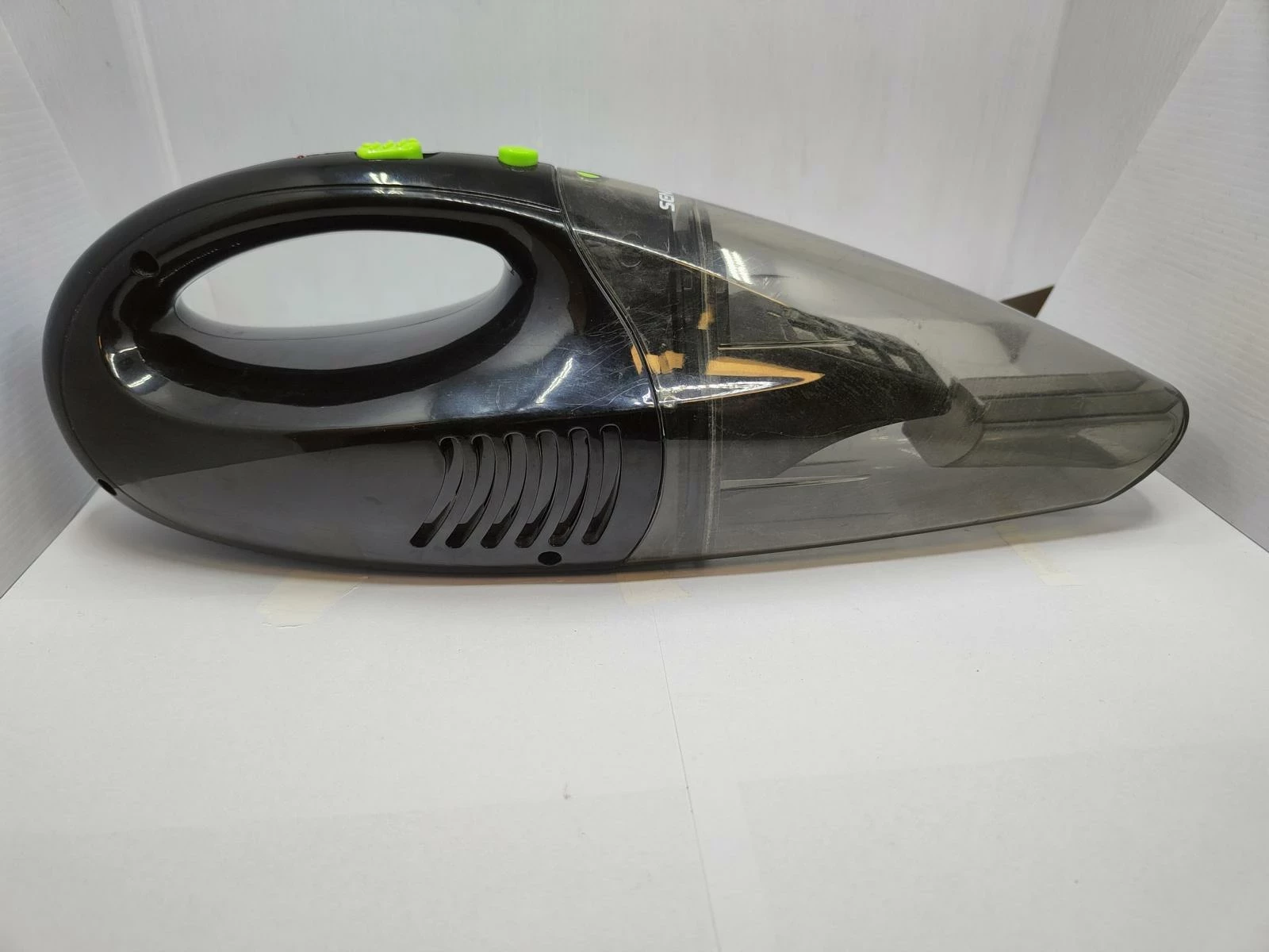 odkurzacz-reczny-sencor-svc-190b-czarny-zasilanie-akumulatorowe