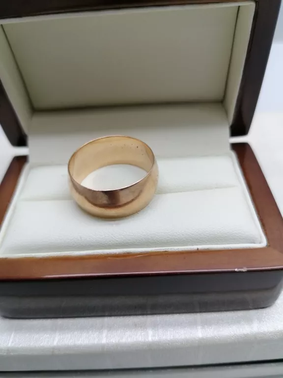 zlota-obraczka-705-gr-kolor-dominujacy-zloty