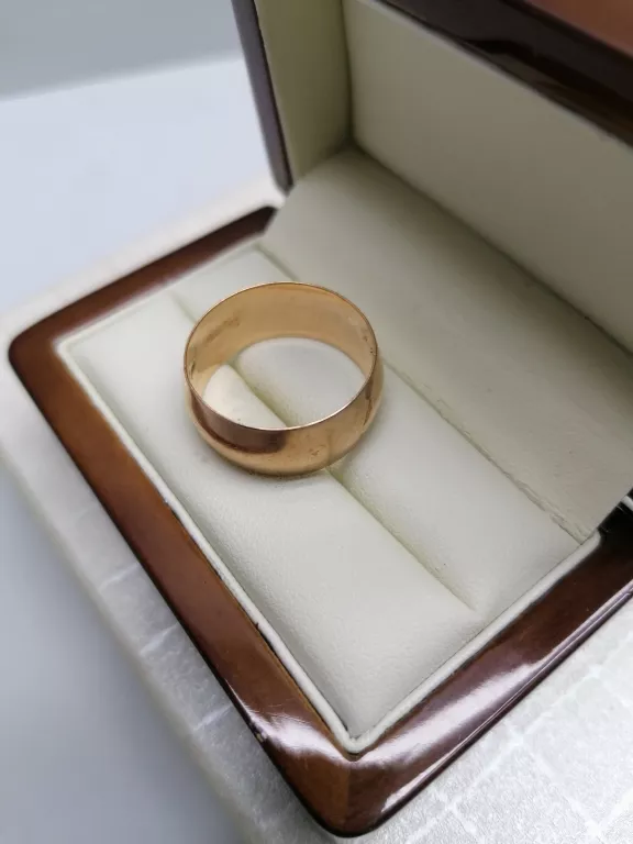 zlota-obraczka-705-gr-rozmiarsrednica-wew-mm-232000