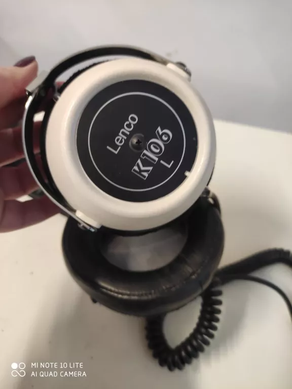 SŁUCHAWKI STUDYJNE VINTAGE LENCO K106