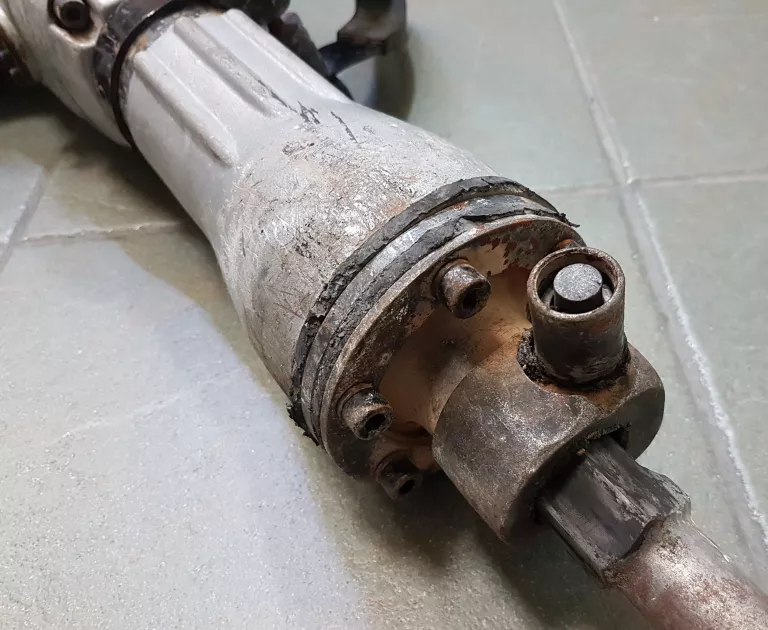 MŁOT WYBURZENIOWY HITACHI H65SB2 WT