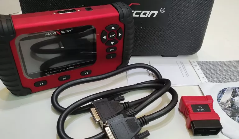 TESTER DIAGNOSTYCZNY AUTOXSCAN RS810 PRO POLSKI !