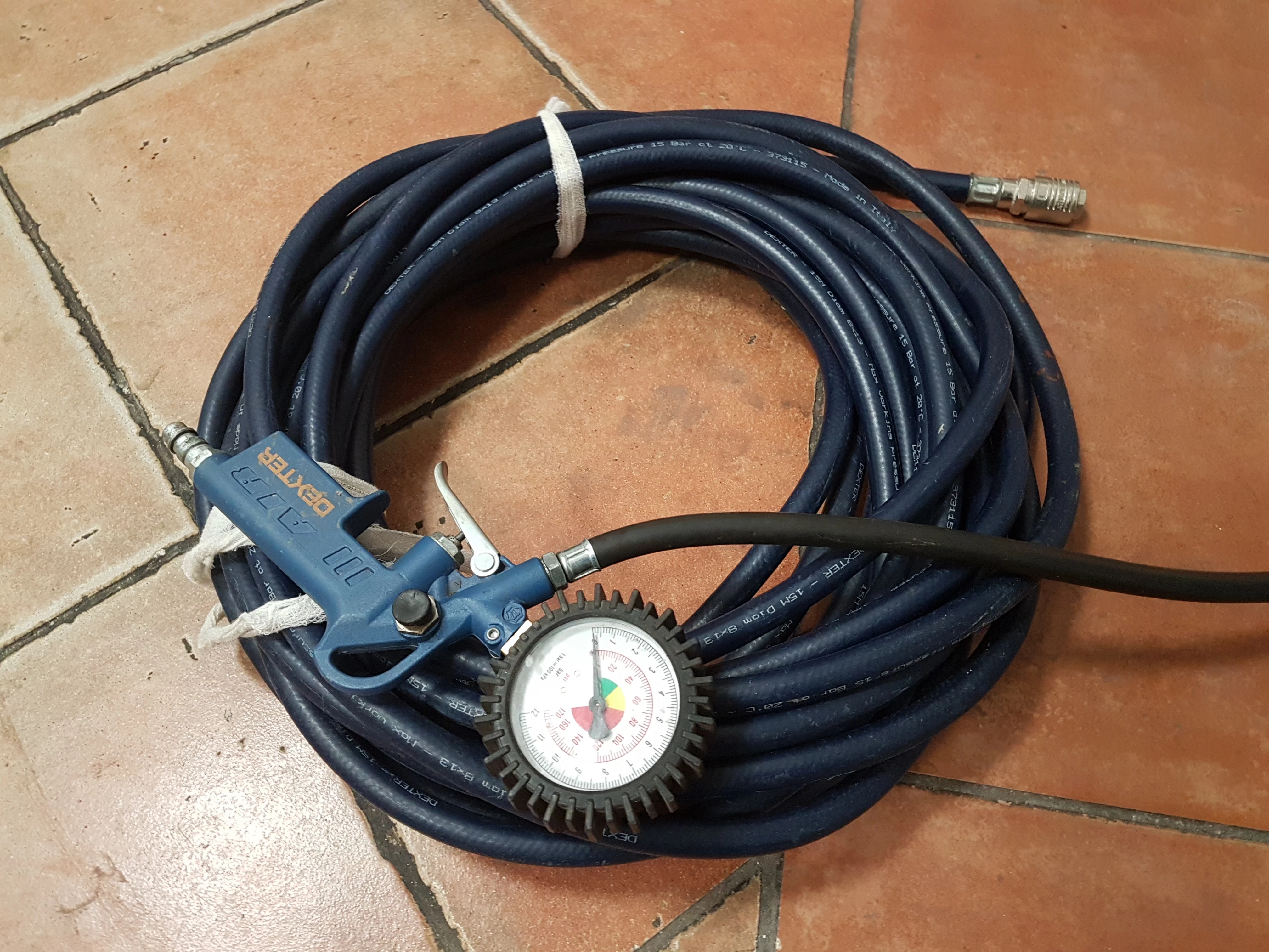 kompresor-stanley-d251-10-50-wydajnosc-efektywna-240