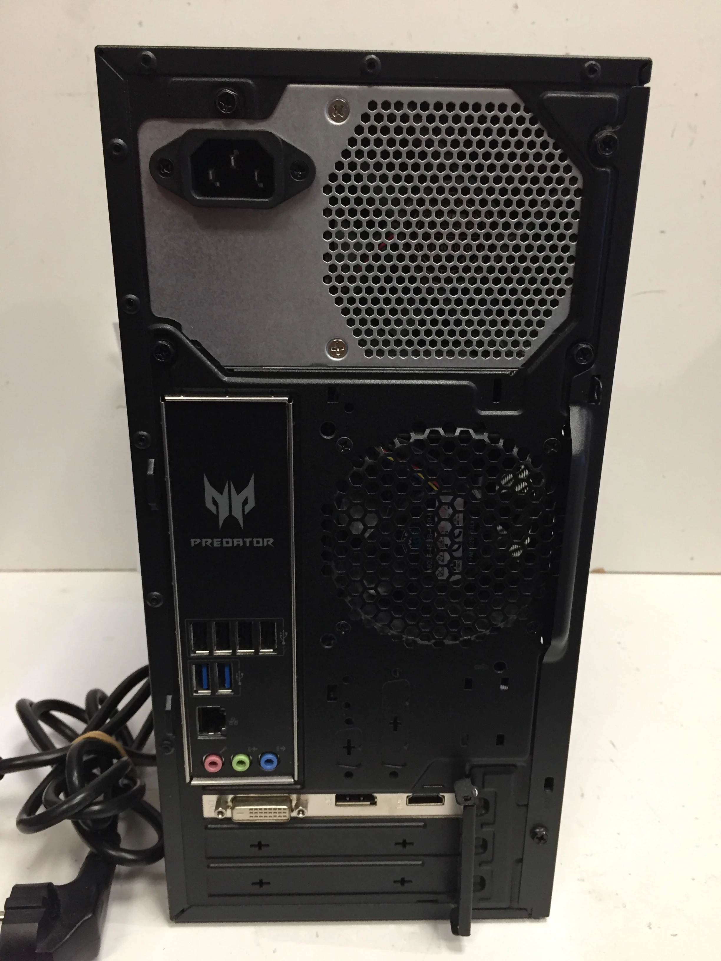 komputer-acer-predator-orion-3000-po3-600-polecam-kod-producenta-dge11ep027